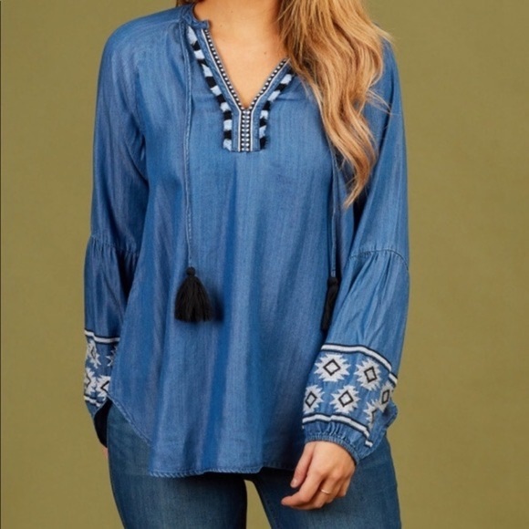 AD: Altar’d State Kiel Chambray Top Blue Boho balloon Embroidered Sleeves Sz S - Picture 1 of 9